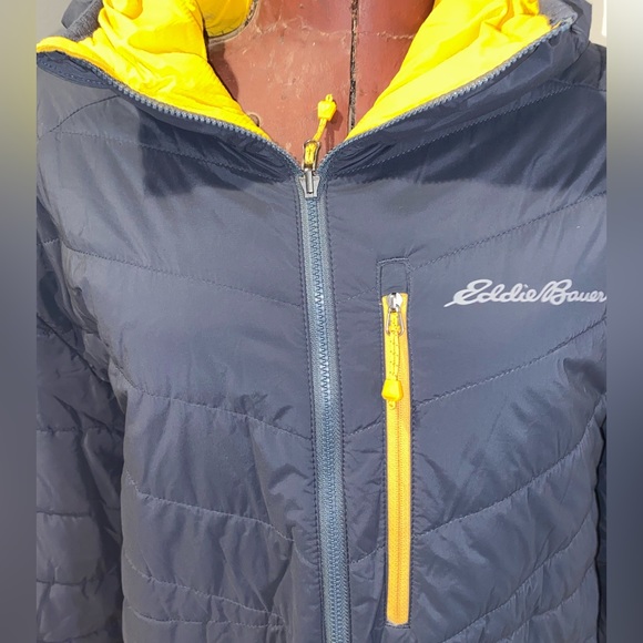 EDDIE BAUER FIRST ASCENT, Worn once, REVERSIBLE, puffer, CLIMBING jacket. - Picture 3 of 13
